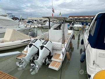 Barca Idea Marine 80 TTop 2024 e 2x150