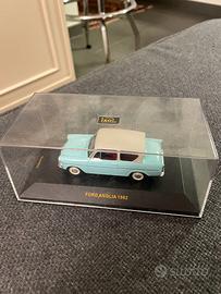 modellino ixo ford anglia blu 1-43