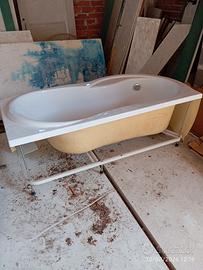 vasca da bagno in vetroresina  ad angolo sinistro