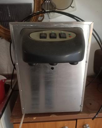 erogatore acqua rete idrica microfiltrata 