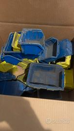 Porta componenti (contenitori) in plastica