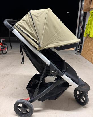 Passeggino THULE 3 ruote