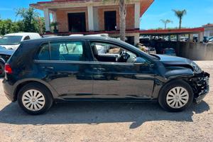 Volkswagen Golf 1.6 TDI 90 CV 5p. Business BlueMot