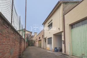 APPARTAMENTO SU DUE LIVELLI CON TERRAZZO A MASSA L