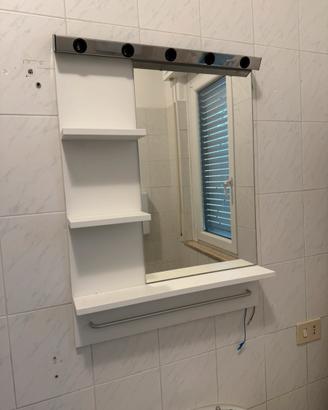 Mobiletto da bagno