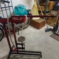 attrezzo per imbottigliare