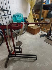 attrezzo per imbottigliare