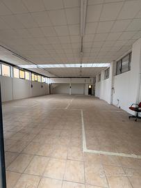 Villanova di Camposampiero - capannone + 2 uffici