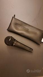Coppia Microfoni Shure SM58 + Accessori