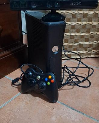 Console xbox 360 con kinect e giochi