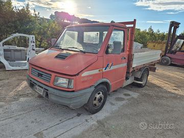 Ricambi per IVECO NEW DAILY 2.5 aspirato 