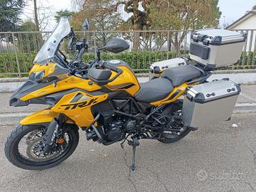 Benelli TRK 502 X