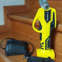 Cesoie a batteria trotec