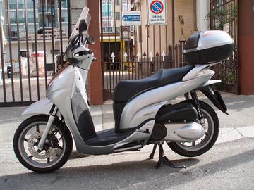 Honda SH 300 i CBS - 36831 km