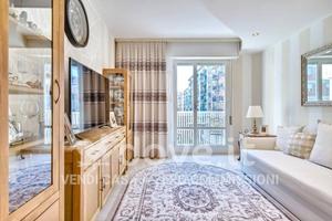 Appartamento di 95 m² con 3 locali e posto auto a 