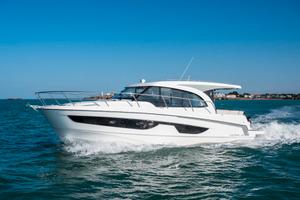 BENETEAU ANTARES 11 COUPE e 11 FLY
