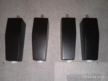 4 gambe legno x mobile/poltrona