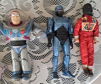 BUZZ ACTION MAN ROBOCOP