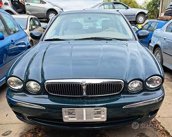 Ricambi Jaguar X-Type anno 2001