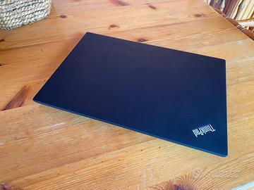 Lenovo ThinkPad T14 Gen 2 – Intel i7 11ª  / 32 GB