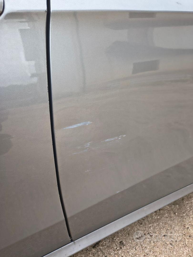 Mercedes-Benz E220 2014 photo 5