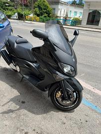 Yamaha T-Max