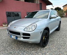 Porsche Cayenne 3.2 v6 Tiptronic