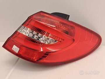 STOP FANALE POSTERIORE DESTRO MERCEDES Classe B W2