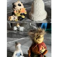 Set di 3 statuine e 1 campanella da ornamento