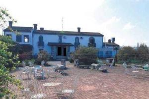 Immobile in asta di 1226 m² con più di 5 locali a 