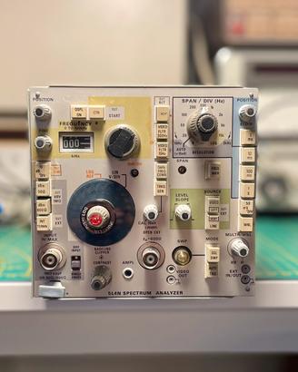 Tektronix 5L4N analizzatore di spettro