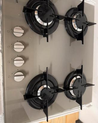 Piano cottura indesit