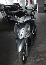 Kymco people 300 gti abs