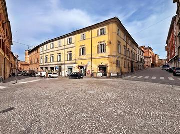 MULTILOCALE A FABRIANO