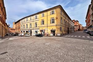 MULTILOCALE A FABRIANO