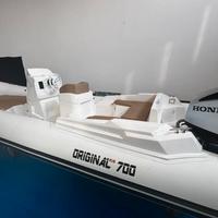 Gommone 7 metri + motore fuoribordo Honda BF250