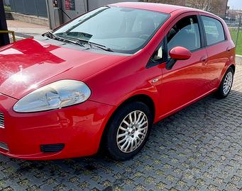 FIAT GRADE PUNTO PER FAMIGLIE E NEOPATENTATI