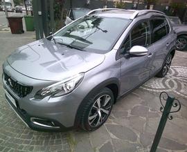 PEUGEOT 2008 BlueHDi 100 S&S Allure