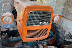 Trattore FIAT 415