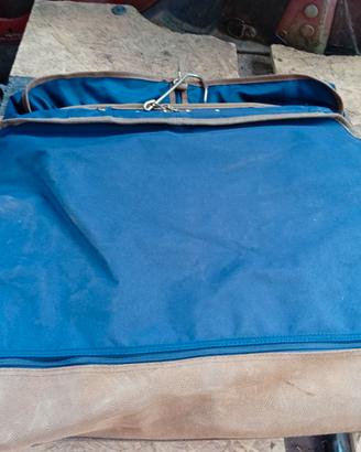 Borsa vintage Q8