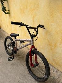 Bmx decatlhon 20”