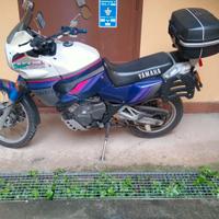 Yamaha XTZ 750 Super Tenere