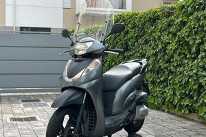 HONDA SH 300 i SPORT