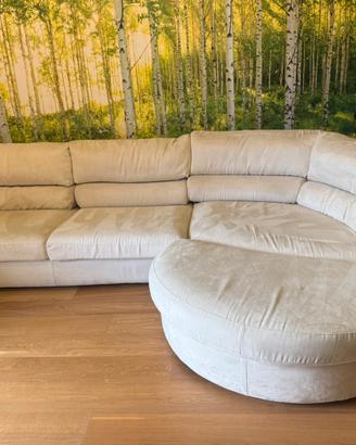 Divano Poltrone Sofà bianco luna con chaise louge