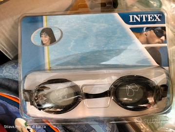 Occhiali piscina