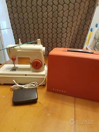 Mini cucitrice