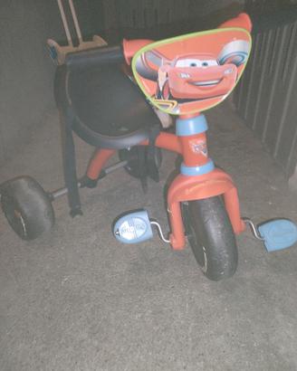 triciclo cars