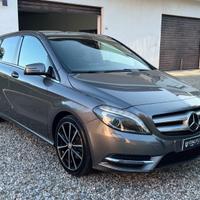 Mercedes-benz B 180 d Automatic AMG Line Advanced