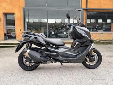 BMW C 400 GT Style Triple Black Abs my21