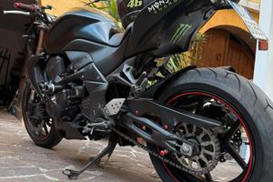 Kawasaki Z750R Black Edition Monster Energy
